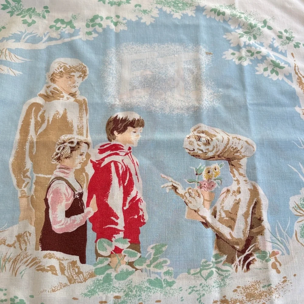 1982 E.T. Twin Bed Sheet Set